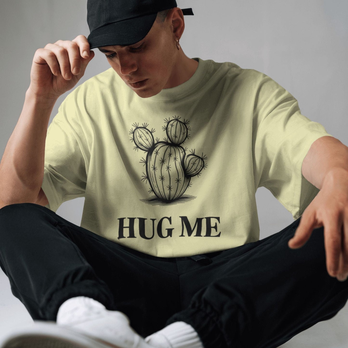 Hug Me – Cactus